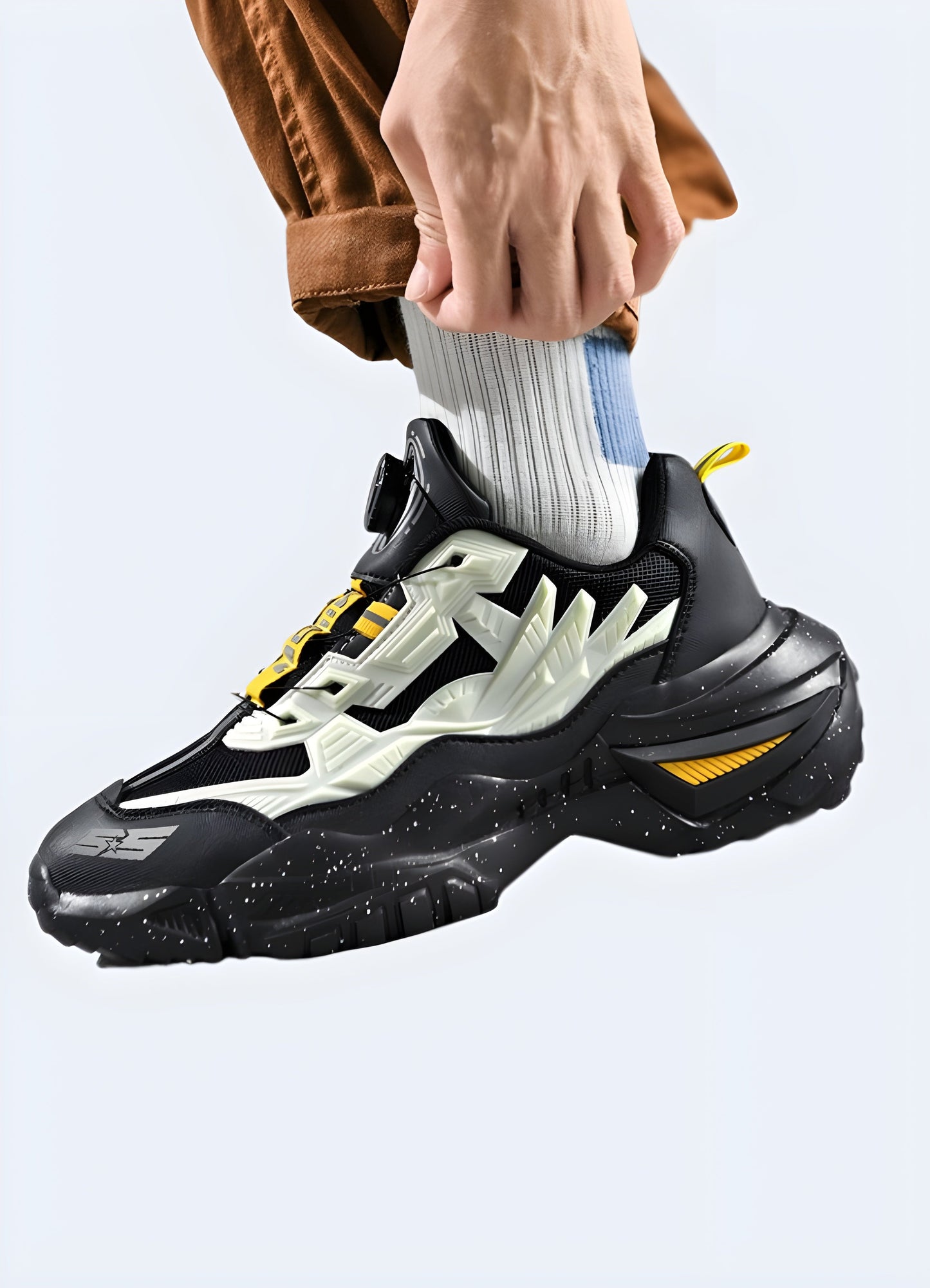 Crisp white techwear sneakers featuring breathable mesh construction, offering a sleek and comfortable option for fashion-forward Canada buyers.