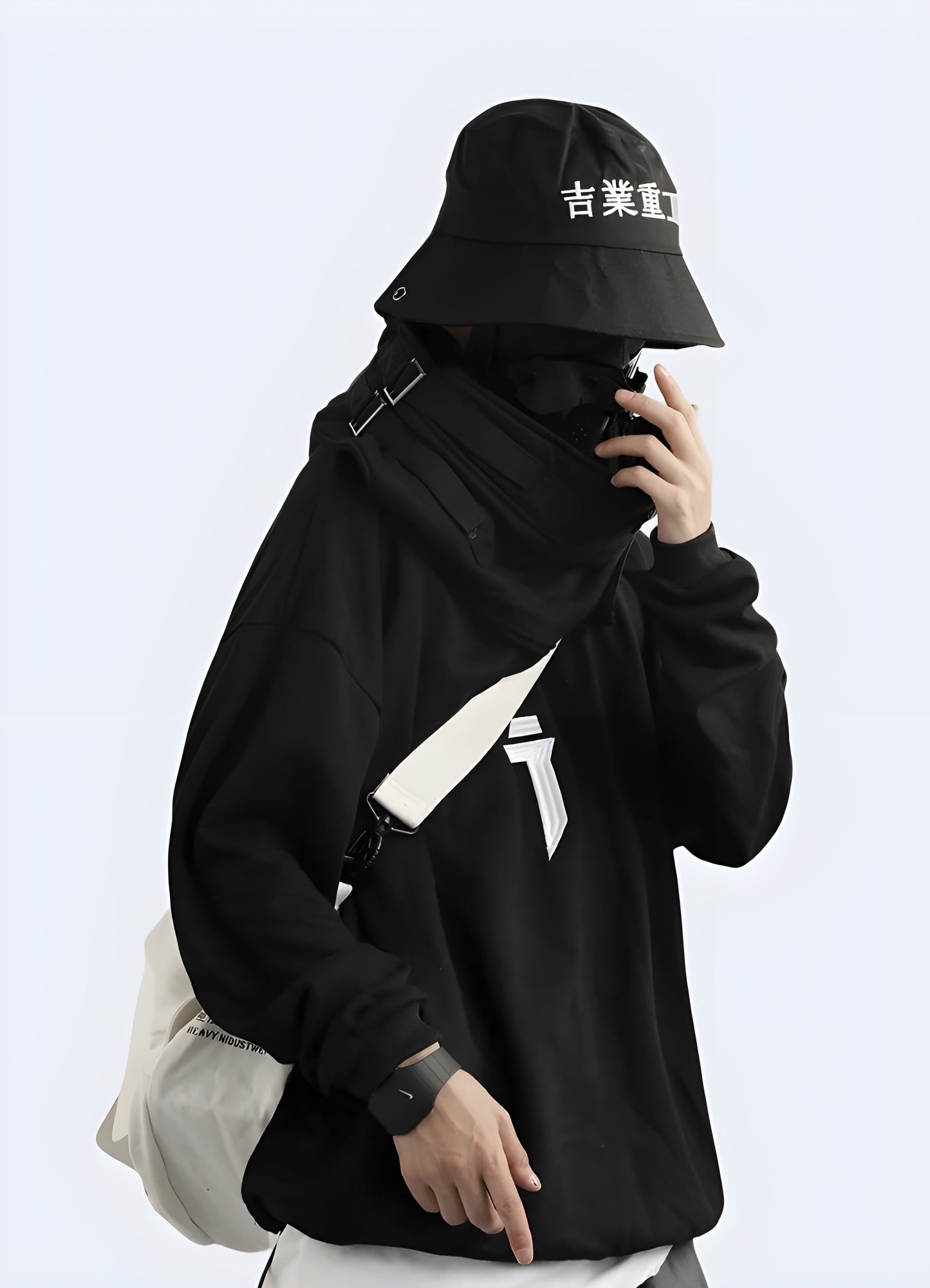 Women's streetwear techwear hoodie available in Canada, blending urban style with functionality.