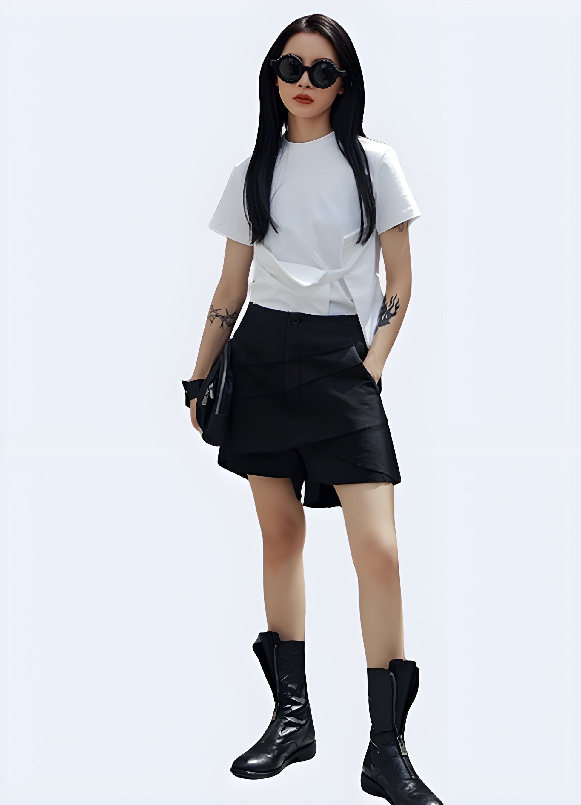 Women's high-waisted techwear shorts, offering a perfect blend of style and comfort.