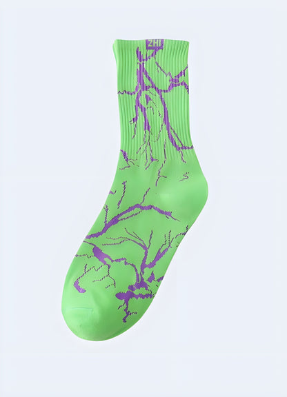 Vibrant green socks featuring a stunning lightning bolt design, perfect for bringing a lively and energetic touch to your look.