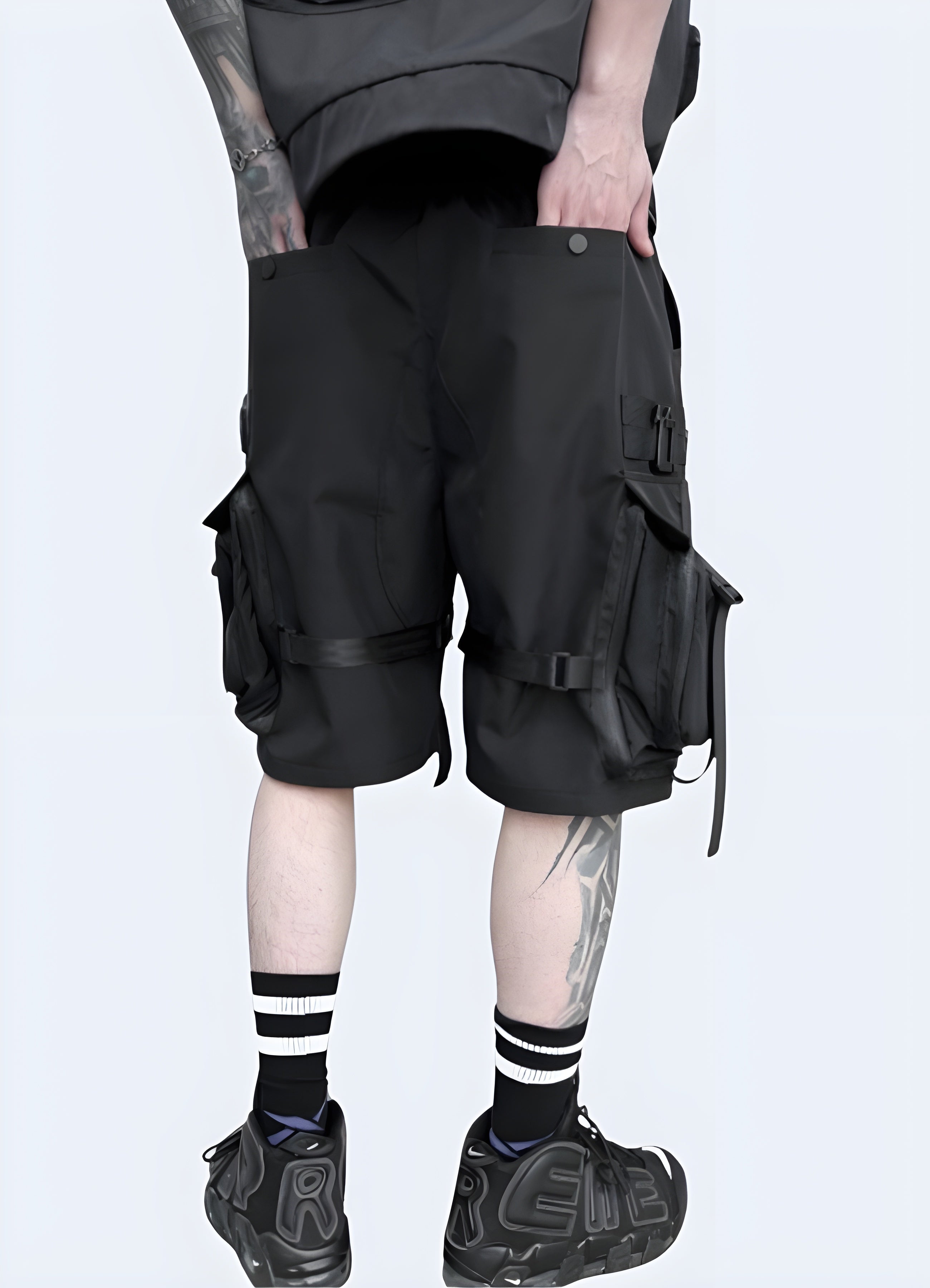 SFC WIDE CARGO SHORTS Black