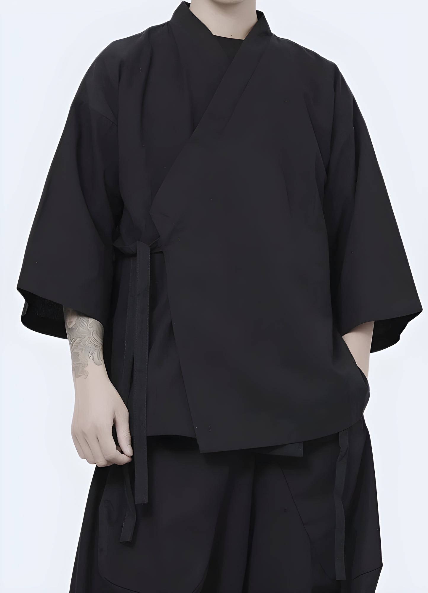 Model showcasing the back view of a modern urban kimono in the Canada, featuring a contemporary twist on the traditional Japanese garment, with a sleek, minimalist design and high-quality fabrics.