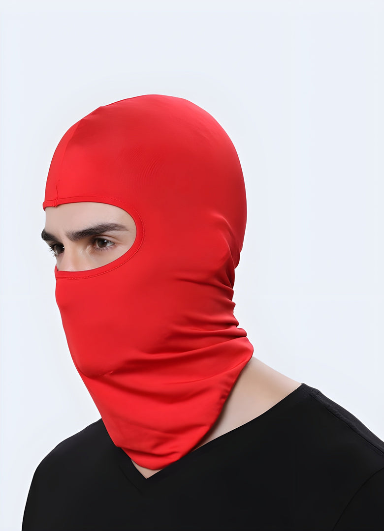 Lightweight & agile, this balaclava lets you move freely without sacrificing warmth Canada.