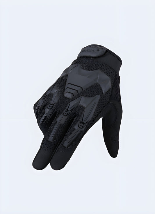 Front view of military full-finger tactical gloves. The gloves include adjustable straps at the wrist for a secure fit Canada.