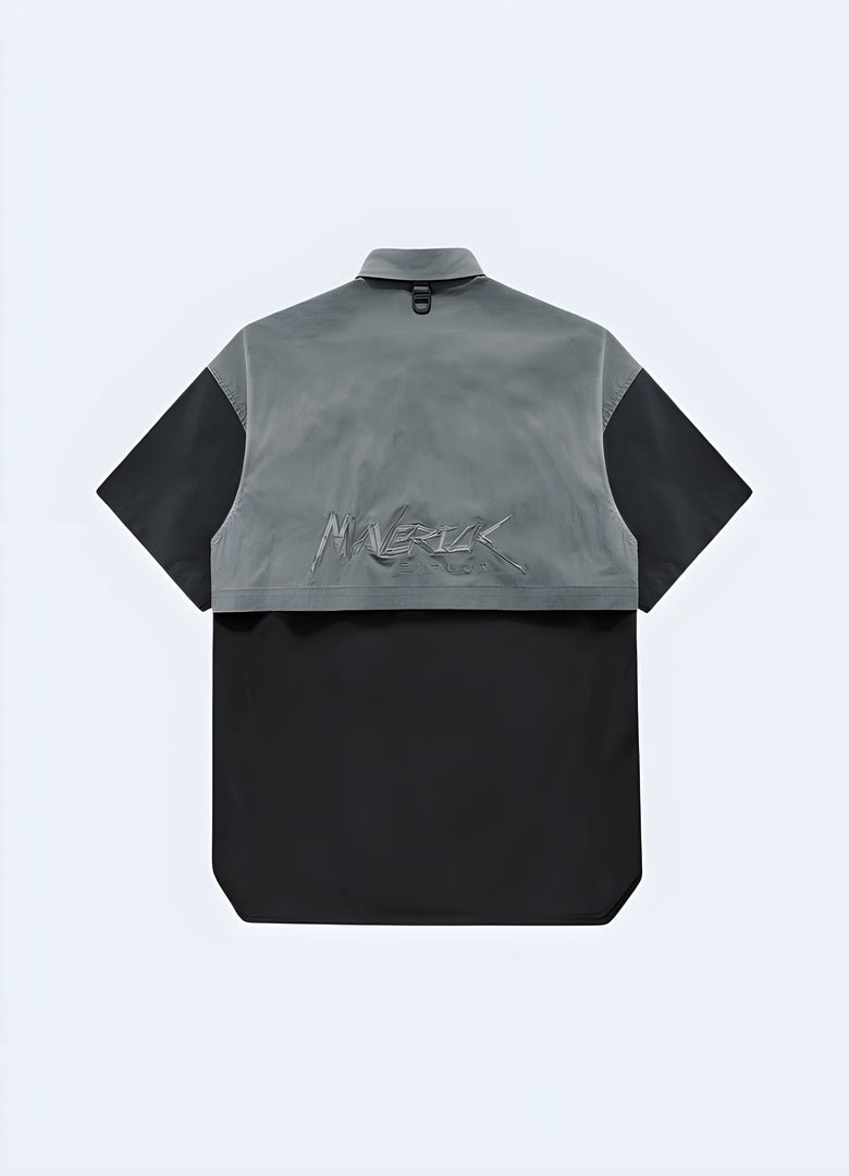 Back view of a multi-pocket shirt showcasing its numerous storage options and practical design, ideal for adventurers and travelers in the canada.