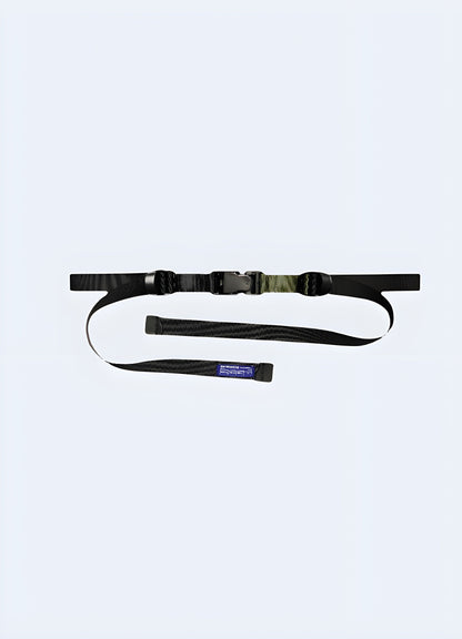 Front view of an urban ninja belt with a sleek design, showcasing a single-sided belt with a modern, tactical look, inspired by urban styles in Canada.