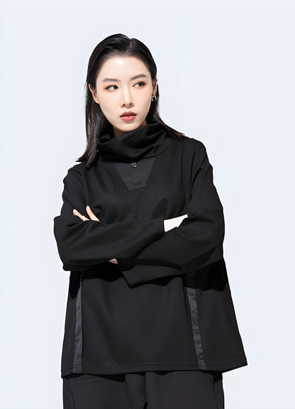 Women's techwear black turtleneck sweatshirt in Canada, featuring a sleek and modern design.