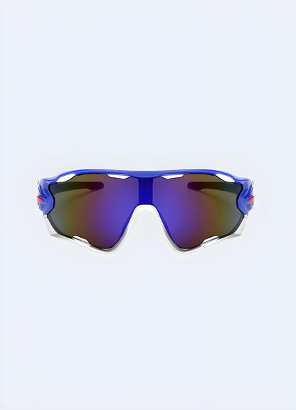 Step back in time with a splash of the future. Own a piece of the Y2K revival with these sunglasses Canada.