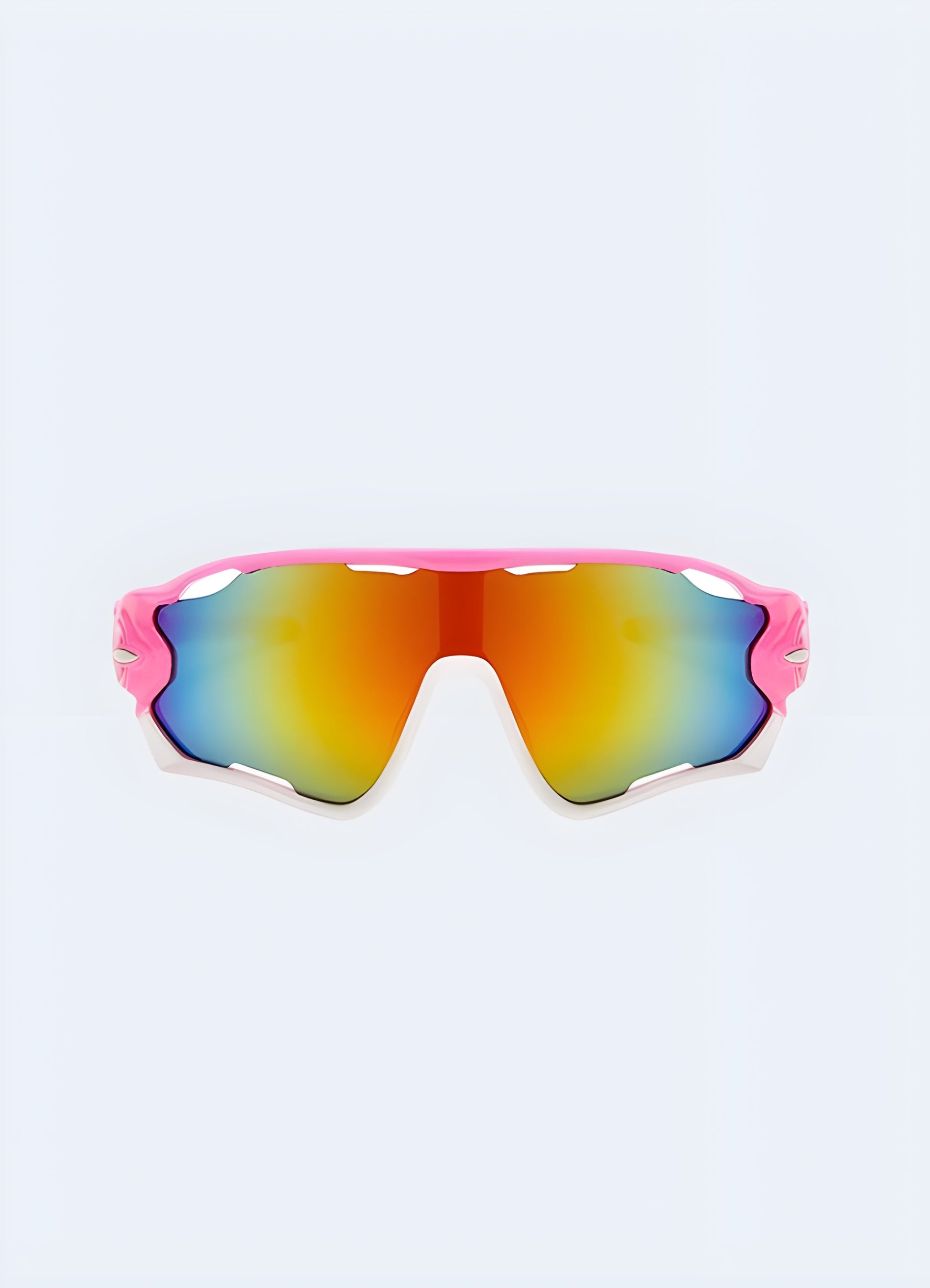 Mirrored pink lenses, UK a translucent frame, and trendy design capture the essence of the era.